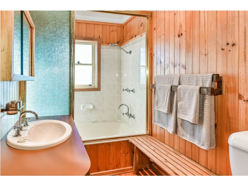 92-96 Railside Ave, Bargo NSW 2574